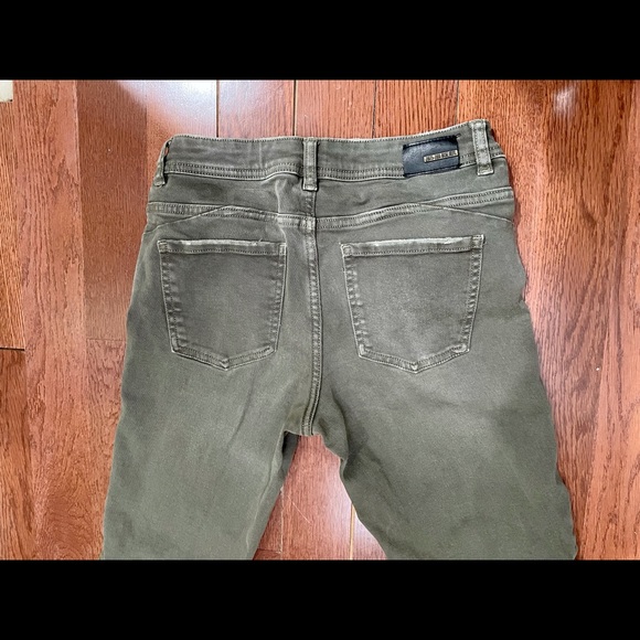 ZARA BASICS DENIM Skinny Olive Green Jeans 4 - Picture 4 of 8